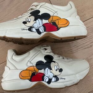Gucci Cream and Red Sneakers with Modern Silhouette